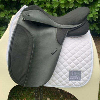 Thorowgood T4 17.5” Dressage (S3517)