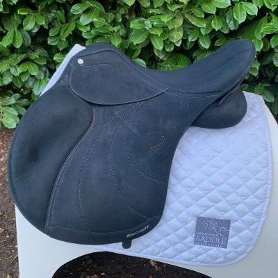 Wintec 17.5” Lite All Purpose GP (S3552) 