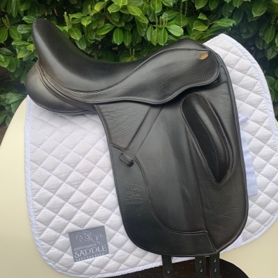 Fairfax 17” Original Monoflap Dressage (S3672)